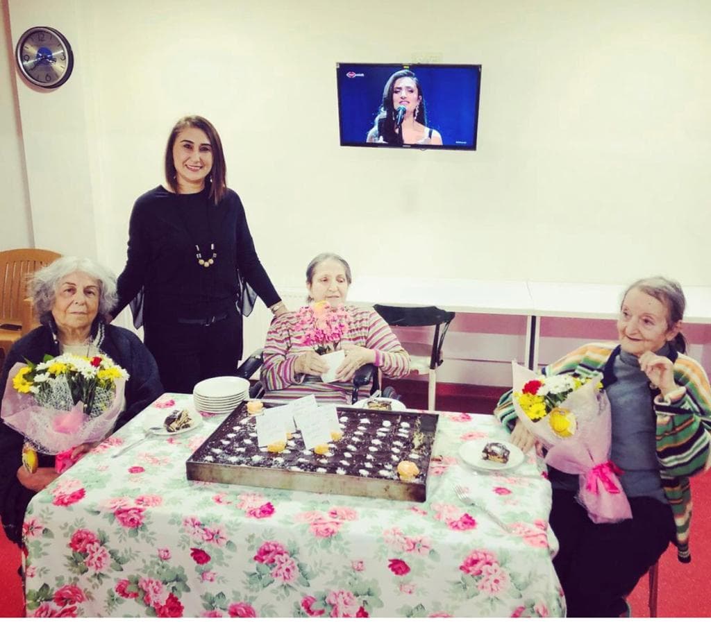 Yörtürk Huzurevi Etkinlik - Alzheimer Bakım Sosyal Aktivite Ankara — Ankara Huzurevi Yörtürk Huzurevi Etkinlik - Alzheimer Bakım Sosyal Aktivite Ankara — Yörtürk Huzurevi Ankara