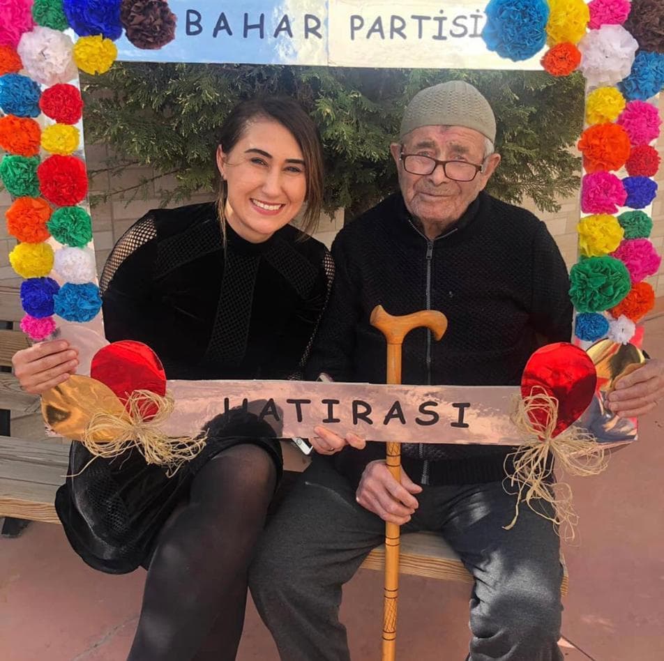 Yaşlı Bakımevi Sosyal Aktivite Ankara - Huzurevi Etkinlik Programı — Ankara Huzurevi Yaşlı Bakımevi Sosyal Aktivite Ankara - Huzurevi Etkinlik Programı — Yörtürk Huzurevi Ankara